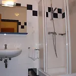 Rauchkuchl Centercourt