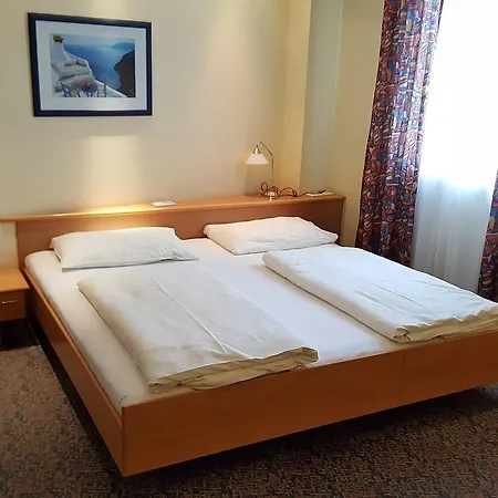 Hotell Rauchkuchl Centercourt Graz