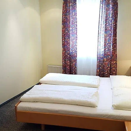 Hotel Rauchkuchl Centercourt Graz