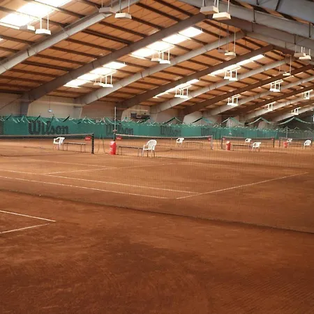 Rauchkuchl Centercourt 3*