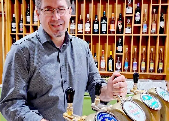 Hotell Rauchkuchl Centercourt