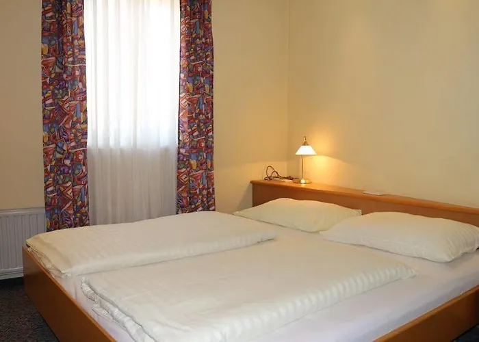 Hotell Rauchkuchl Centercourt Graz